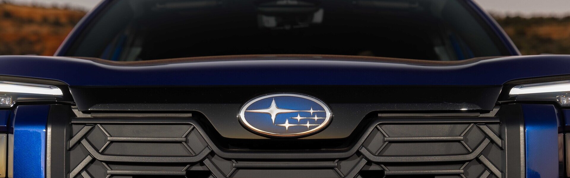 2026 Subaru Outback Grille and Logo Banner