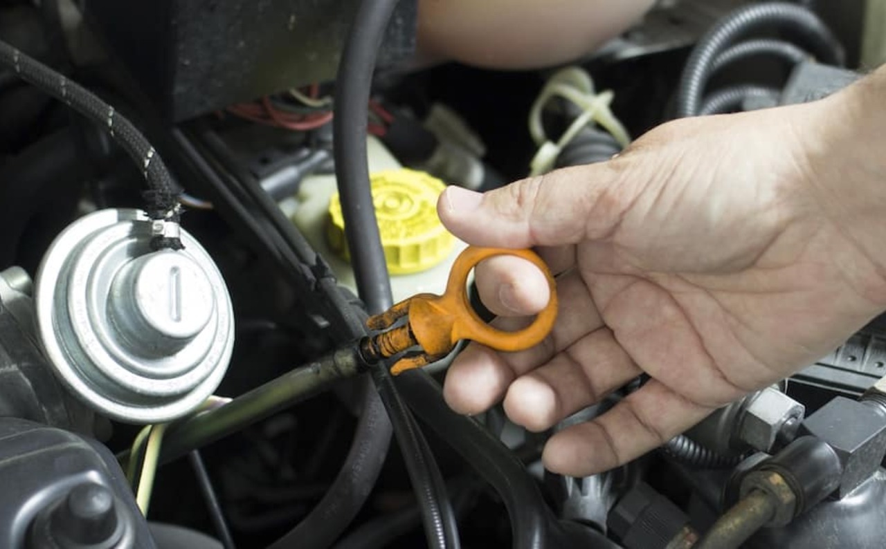 2024 BMW X1 CHECKING FLUID
