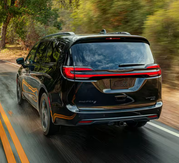 2024 Chrysler Pacifica in black running with rear view