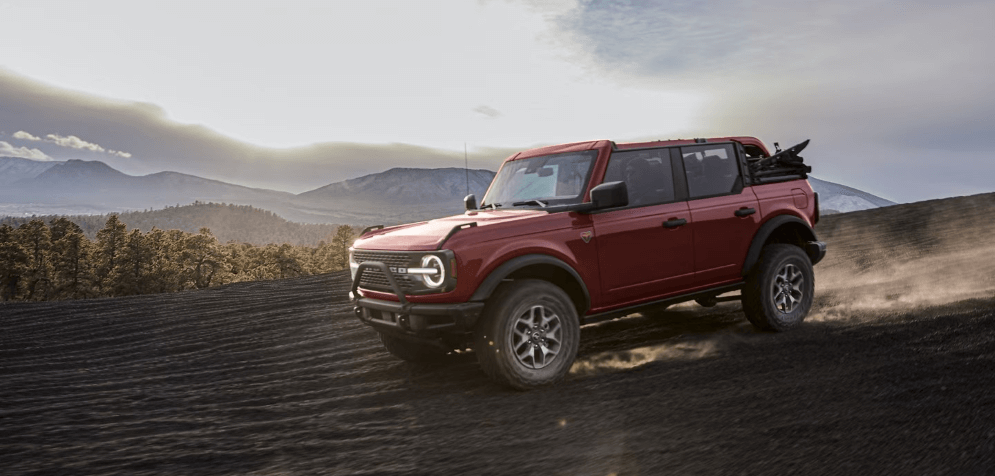 2024 Ford Bronco Badlands In Hot Pepper Red Metallic - Feature Image