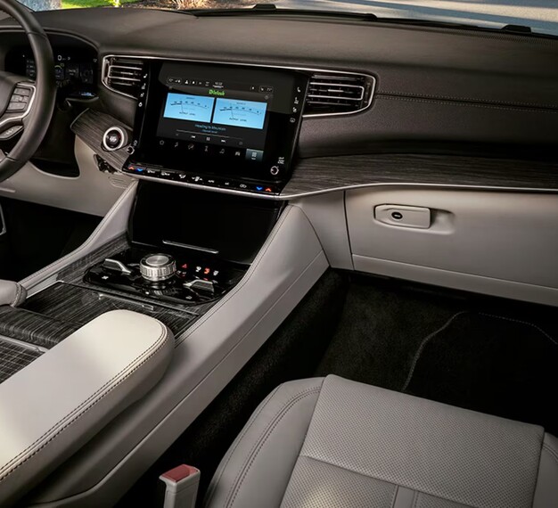 2024 Jeep Wagoneer Technology 626x570