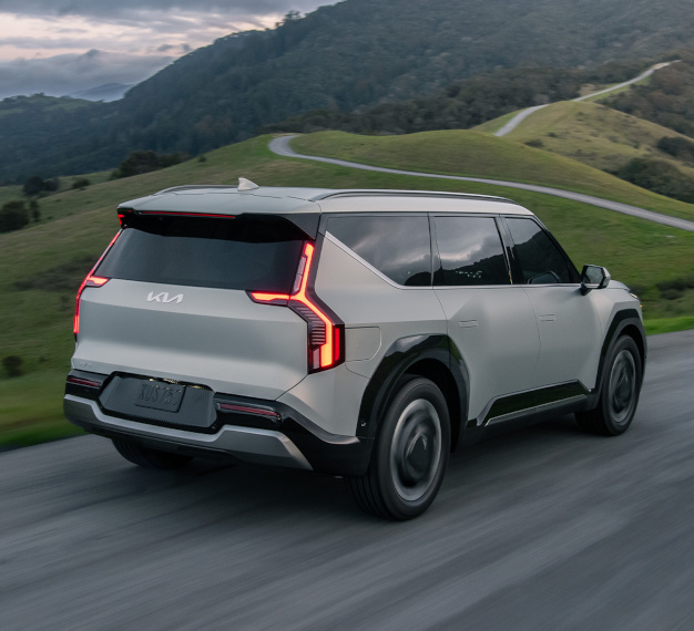 2024 Kia EV9 (Performance Feature)