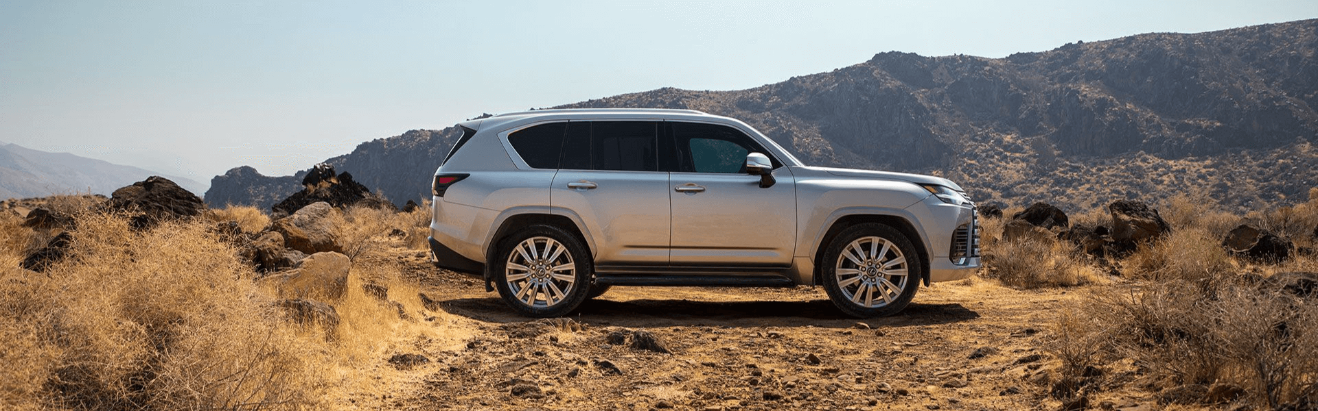 2024 lexus lx banner