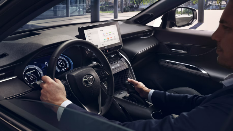 2024 Toyota Venza interior