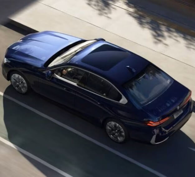 2025 BMW 5 Series Design - Feature Image