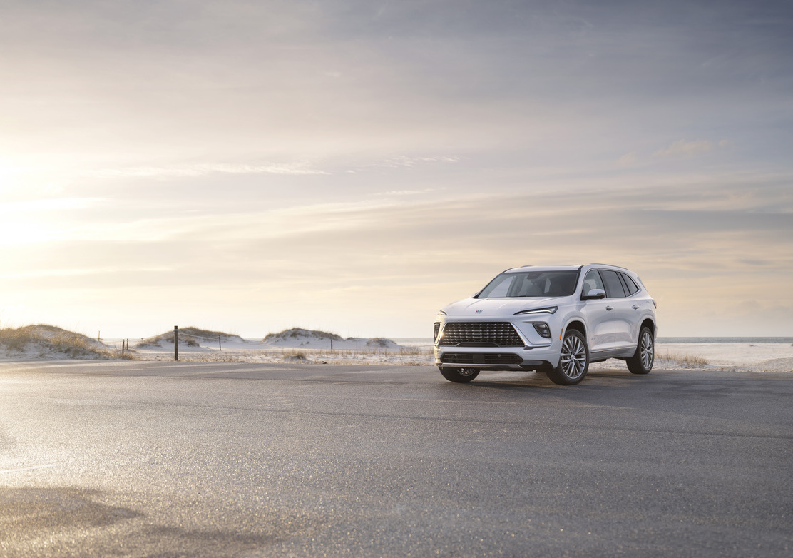 2025 Buick Enclave Avenir Used Car Feature