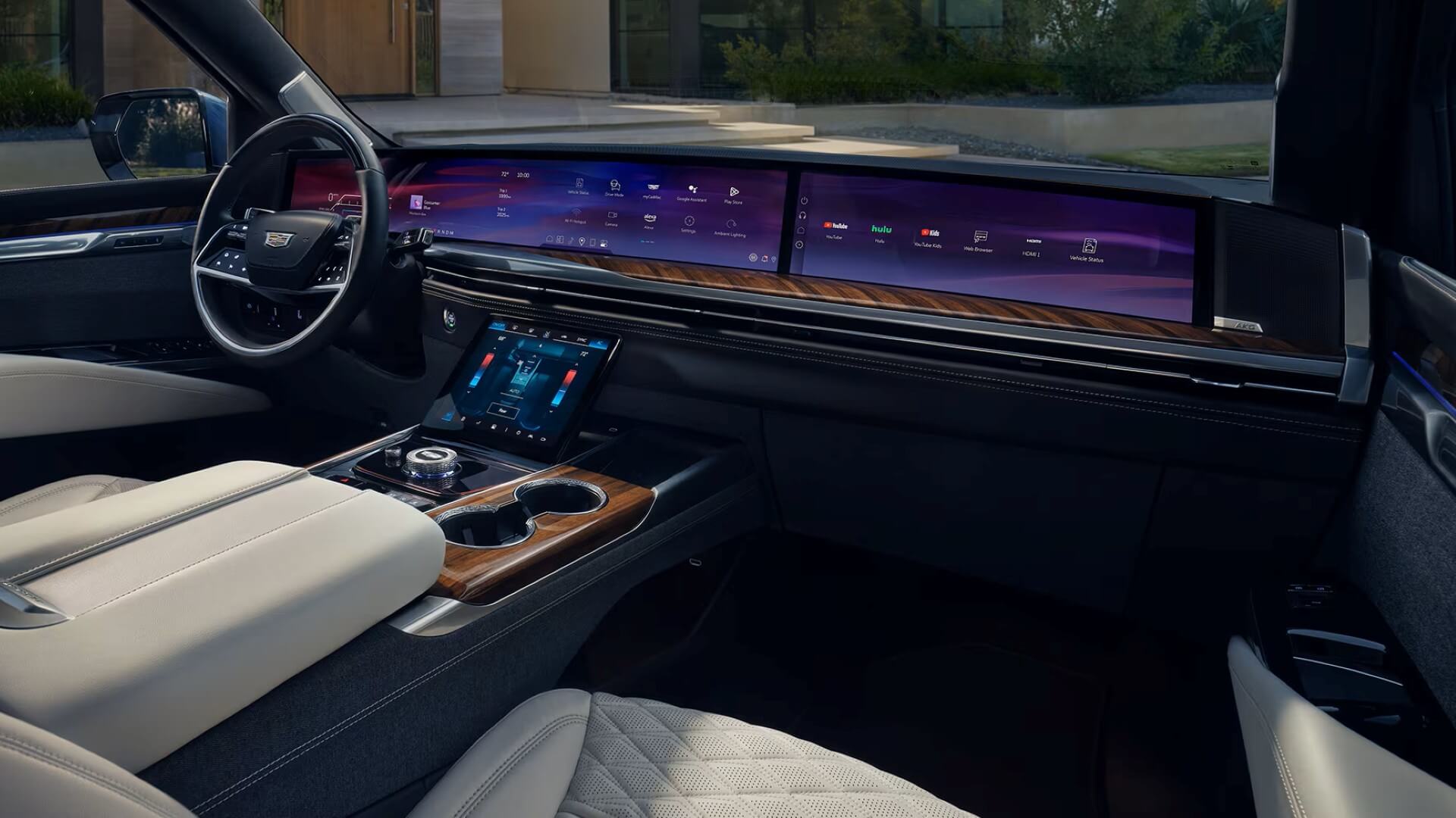 2025 Cadillac Escalade Technology - Feature Image