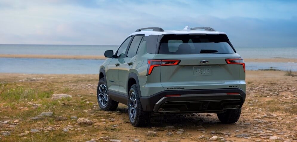 2025 Chevrolet Equinox ACTIV - Feature Image