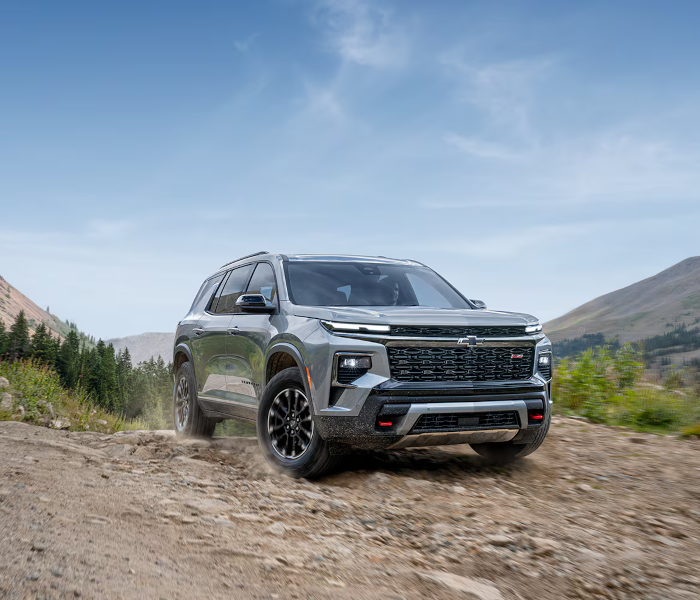 2025 Chevrolet Traverse Performance