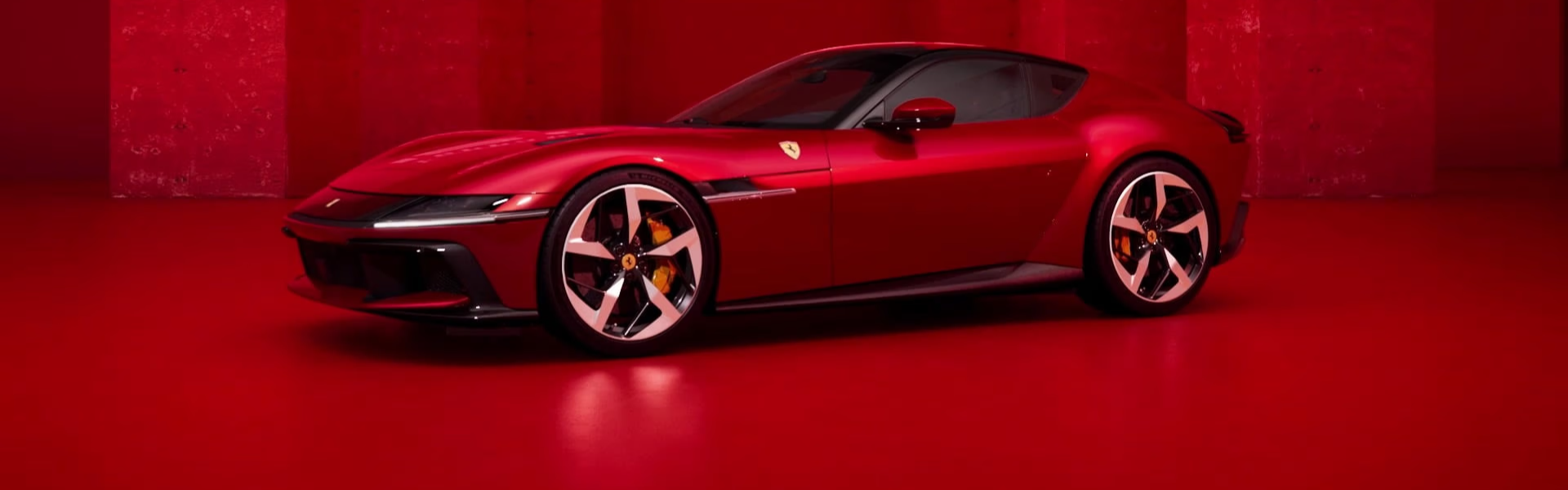 2025 Ferrari 12Cilindri Banner
