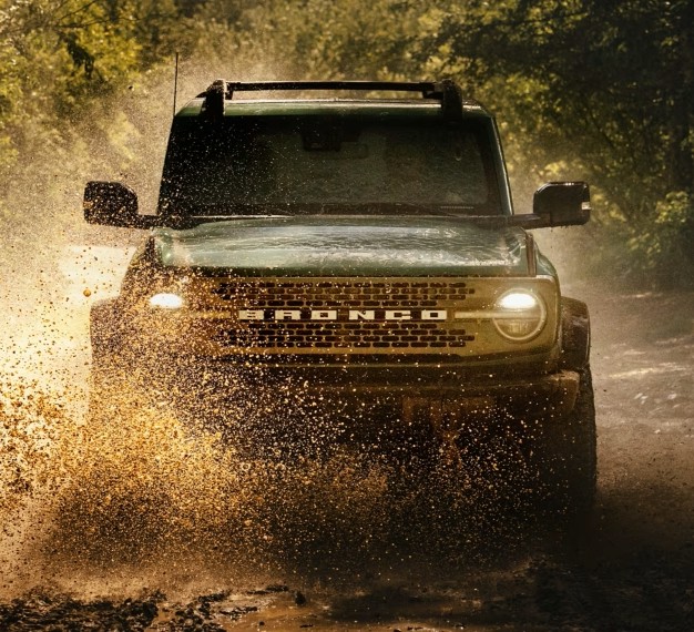 2025 Ford Bronco Premium Performance - Feature Image