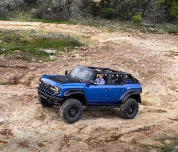2025 Ford Bronco Raptor Performance