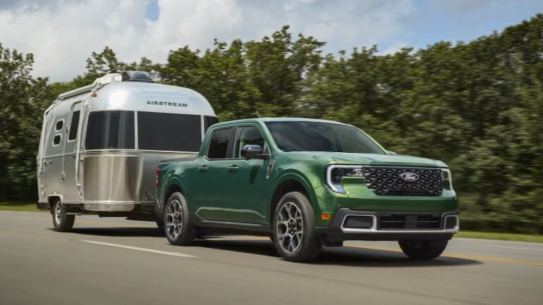 2025 Ford Maverick Performance - Feature Image