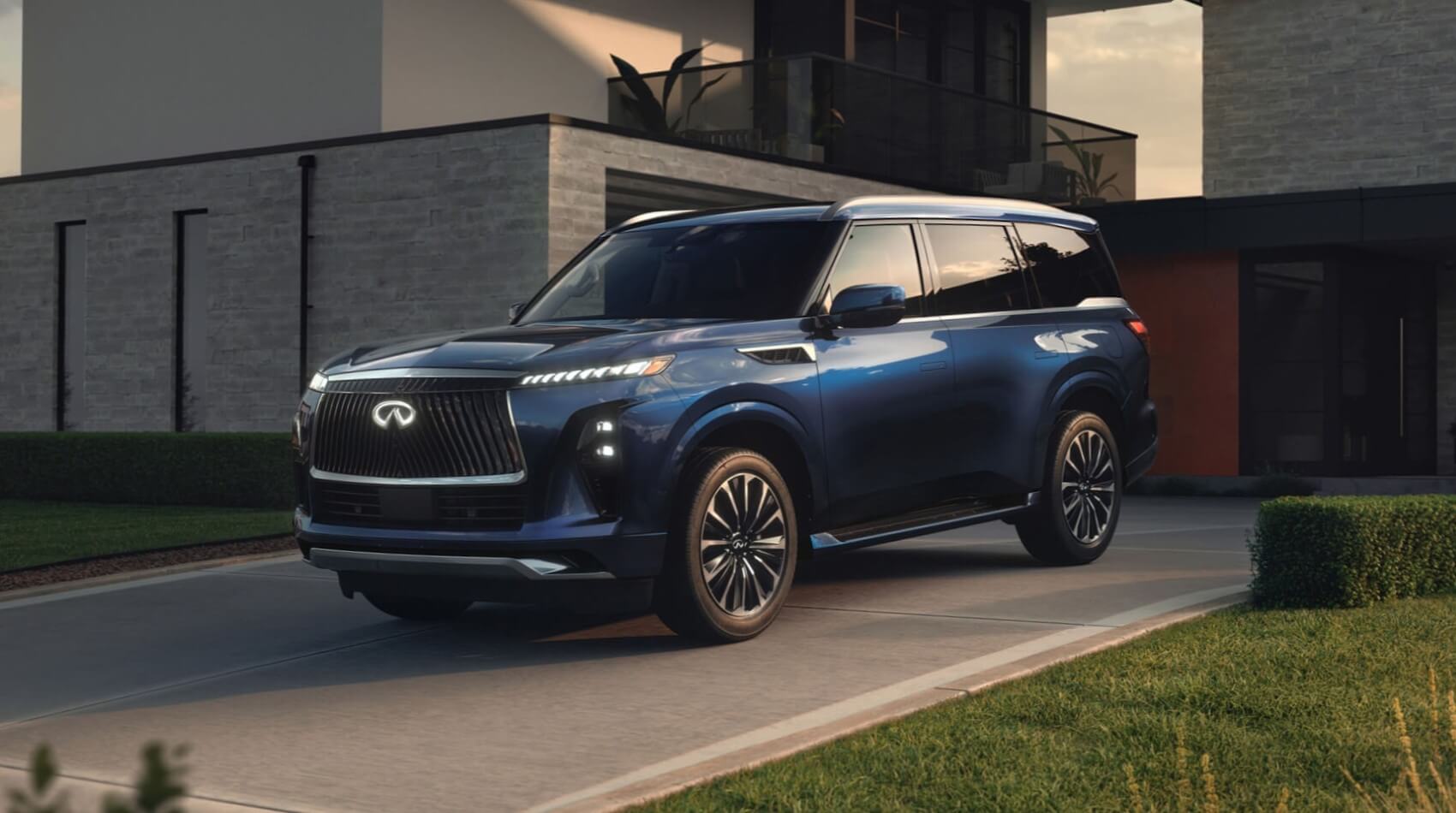 2025 INFINITI QX80 Exterior Design - Feature Image