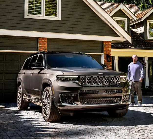 2025 Jeep Grand Cherokee in New Athens