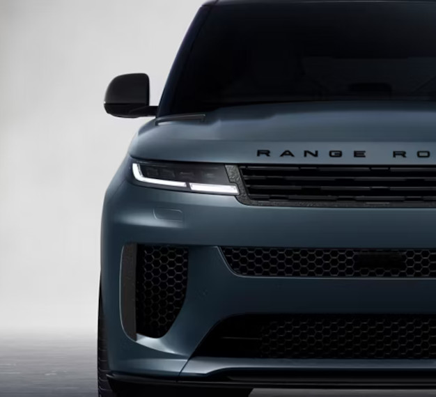 2025 Land Rover Range Rover Velar Performance Feature