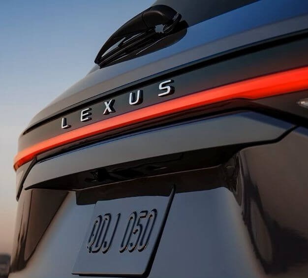 2025 Lexus TX 350 Luxury shown in Cloudburst Gray - Feature Image