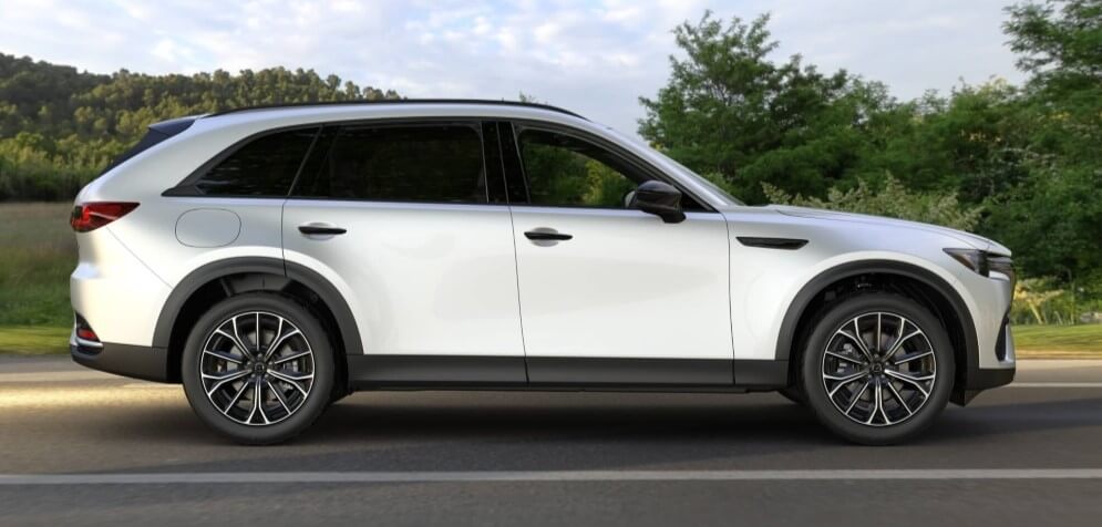 2025 Mazda CX-70 PHEV Premium Plus In Rhodium White Premium - Feature Image