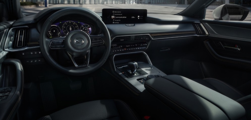 2025 Mazda CX-90 3.3 Turbo Premium Plus - Feature Image