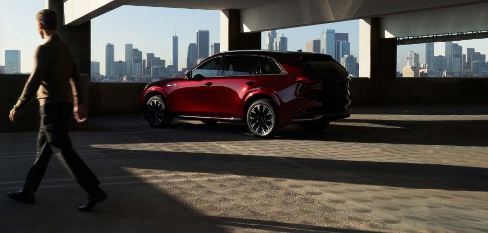 2025 Mazda CX-90 3.3 Turbo Premium Sport - Feature Image