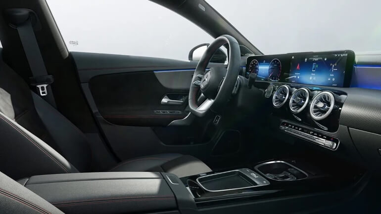 2025 Mercedes-Benz CLA Coupe Technology - Feature Image
