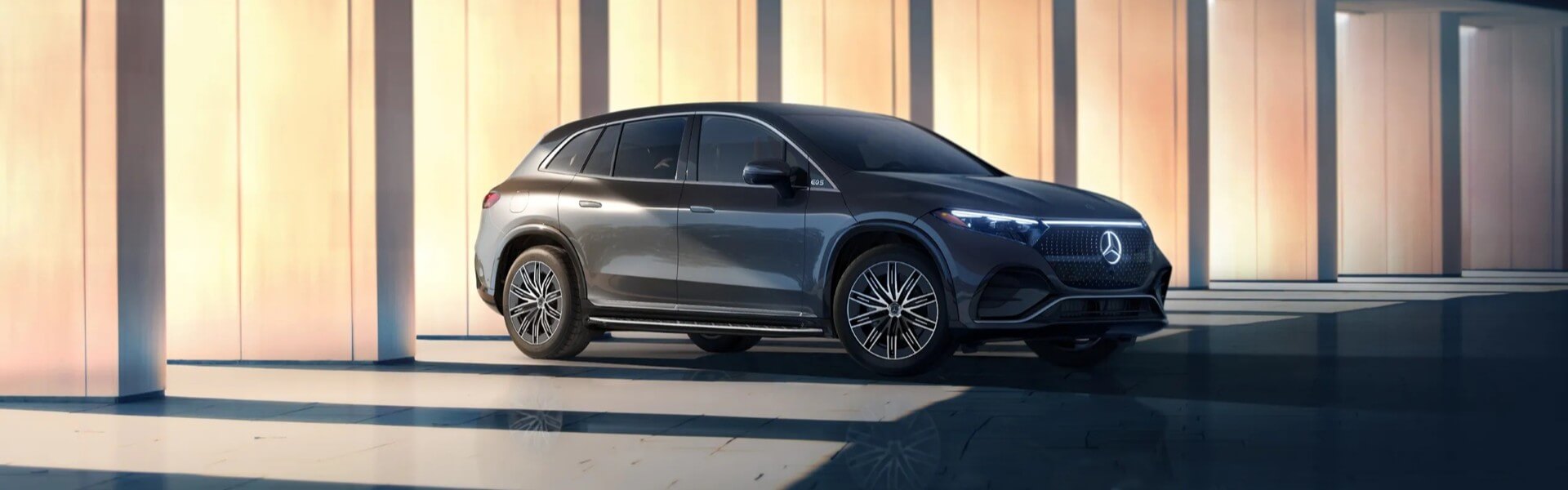 2025 Mercedes-Benz EQS SUV Banner