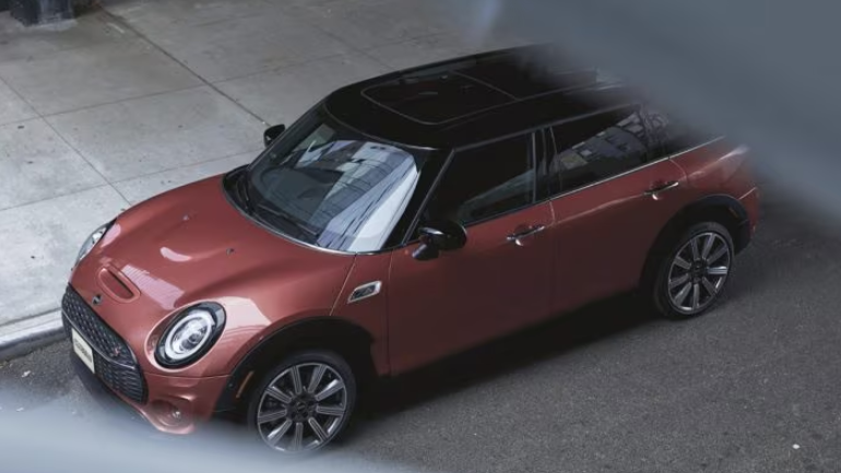 2025 MINI Cooper Clubman ALL4 parking with side view-Features