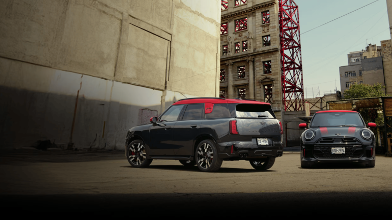 2025 MINI John Cooper Works Design Feature