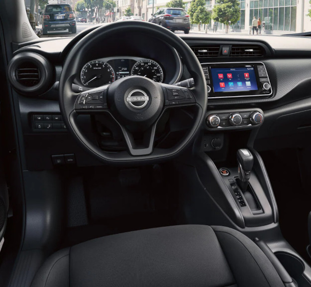 2025 Nissan Kicks Play Technology Feature