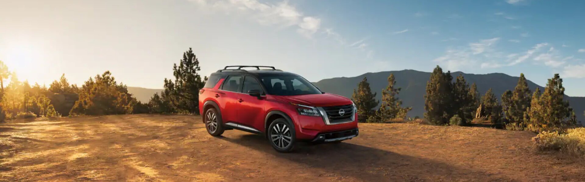 2025 Nissan Pathfinder In Red Banner