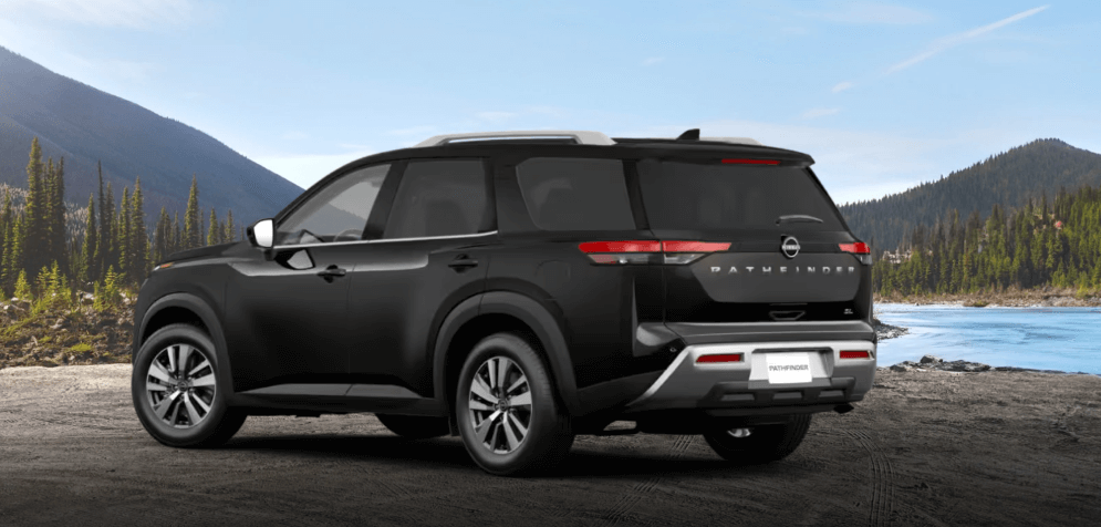 2025 Nissan Pathfinder SL - Feature Image