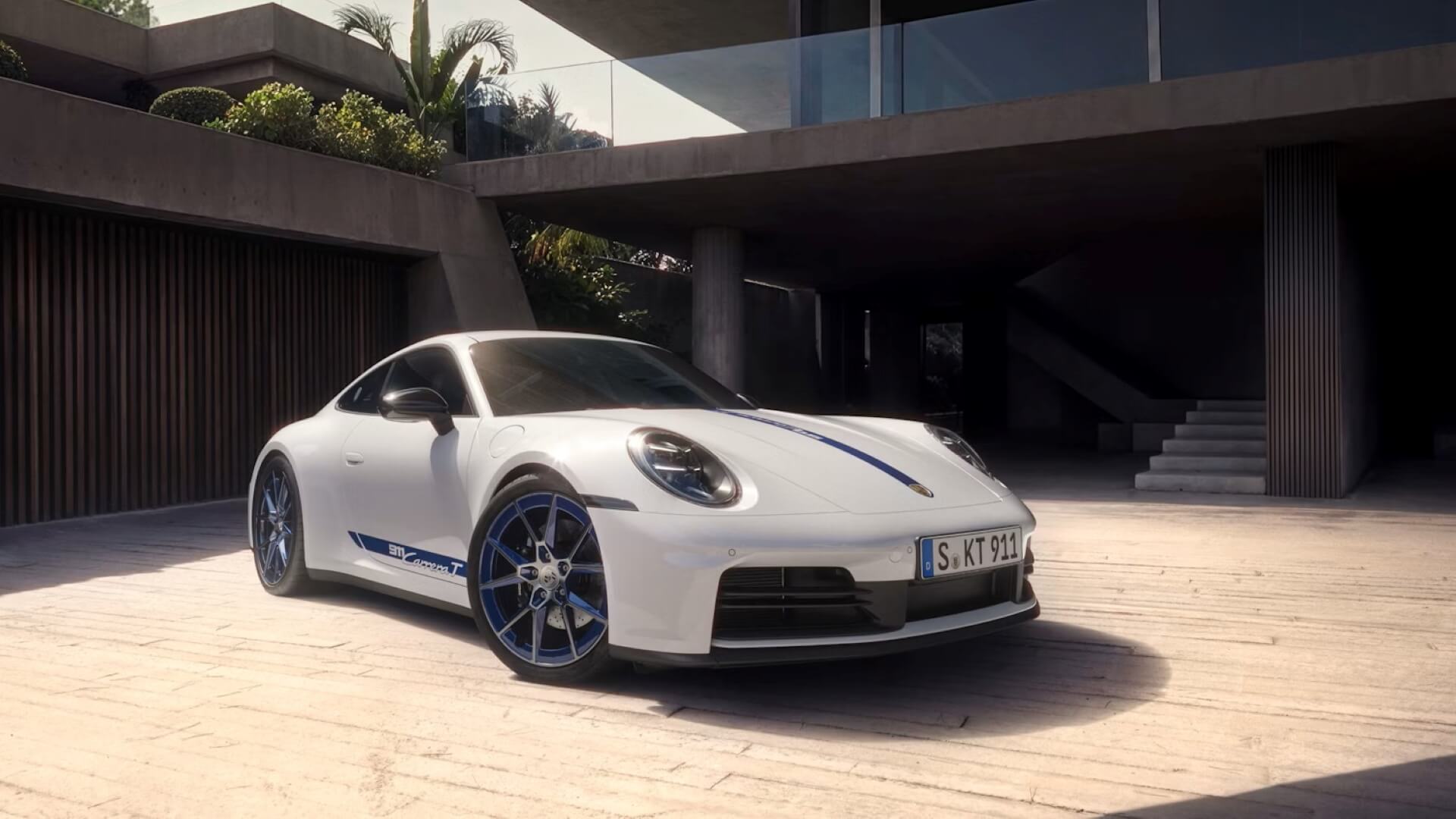 2025 Porsche 911 Carrera T Design - Feature Image