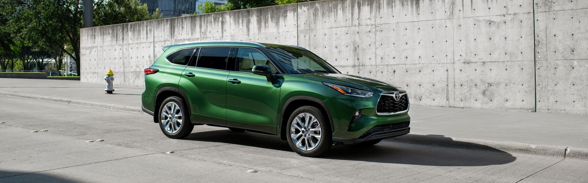 2025 Toyota Highlander Banner