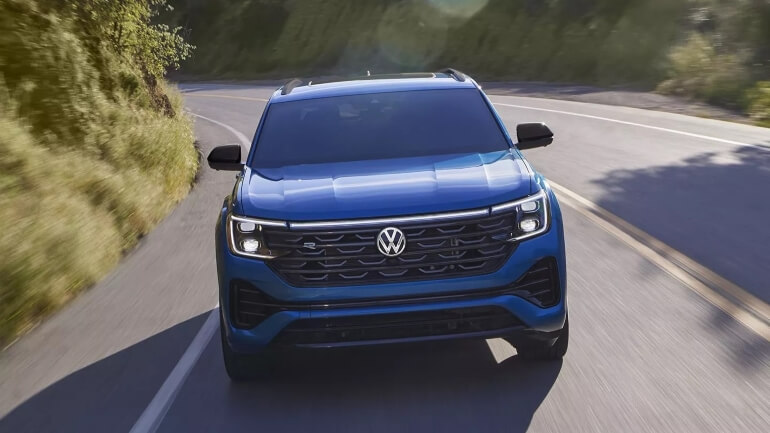 2025 Volkswagen Atlas Cross Sport Performance - Feature Image