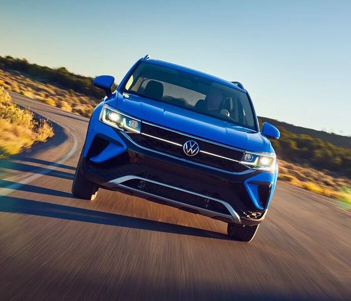 2025 Volkswagen Taos FEATURED Performance
