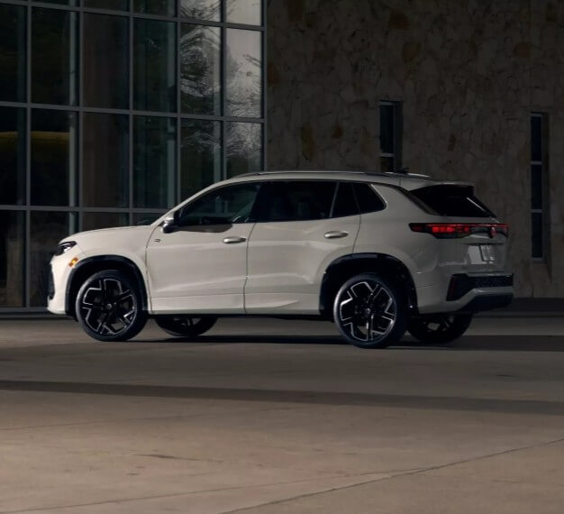 2025 Volkswagen Tiguan Performance - Feature Image