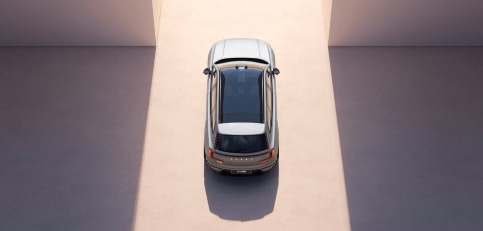 2025 Volvo EX90 Ultra Overhead View - Feature Image