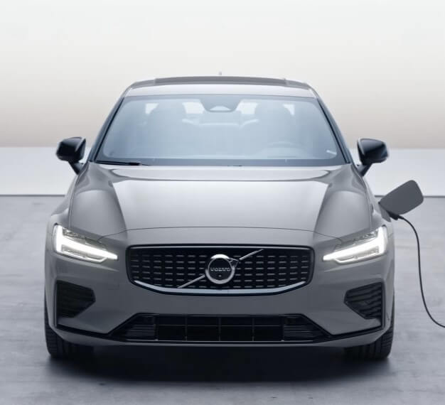 2025 Volvo S60 Plug-In Hybrid Performance - Feature Image