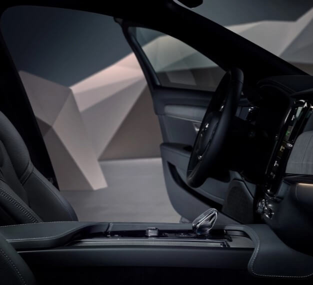 2025 Volvo V90 Cross Country Design Feature Image