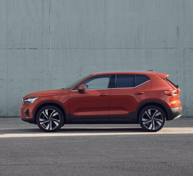 2025 Volvo XC40 Performance- Feature image
