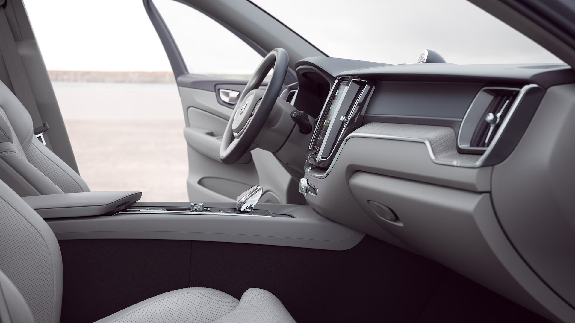 2025 Volvo XC60 Interior FEATURES