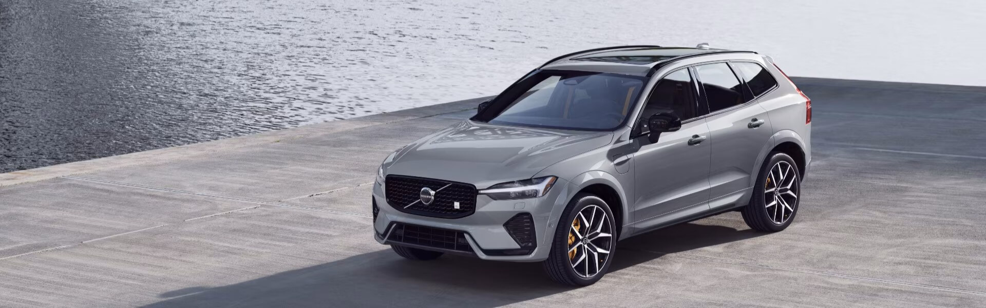 2025 Volvo XC60 Plug-In Hybrid Banner