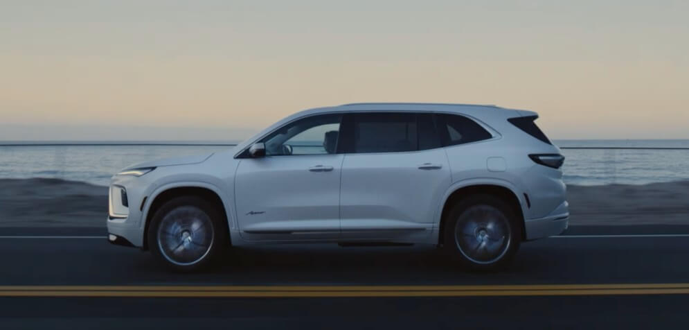 2026 Buick Enclave Avenir - Feature Image