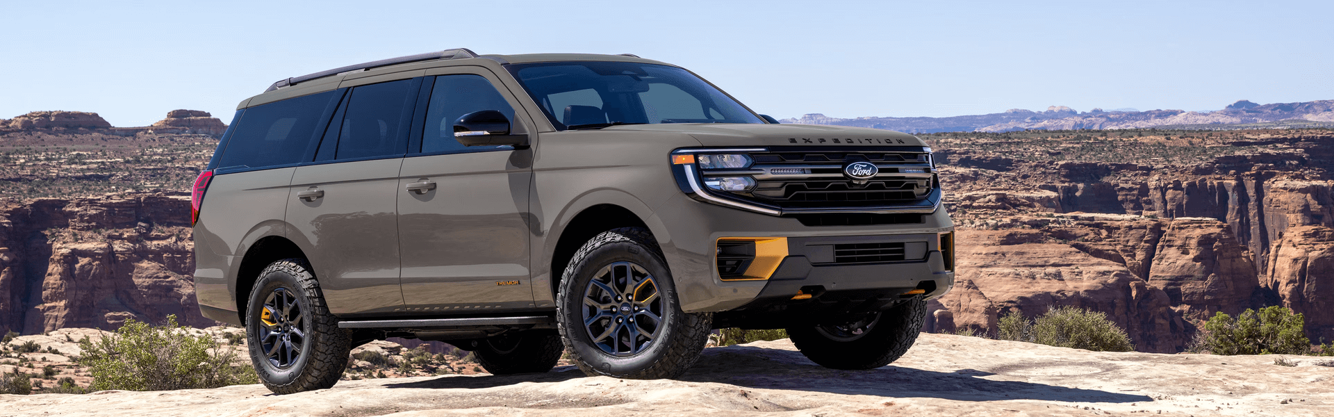 2026 Ford Expedition Canyon Background Banner