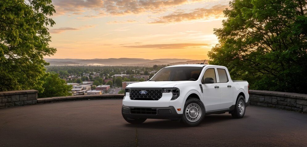 2026 Ford Maverick XL - Feature Image