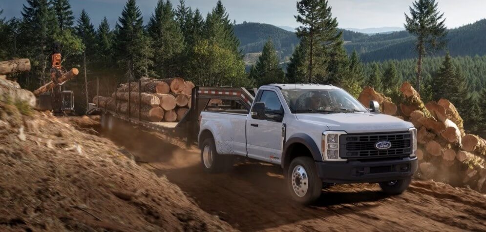 2026 Ford Super Duty® Pickup Commercial Vehicle - Feature Image