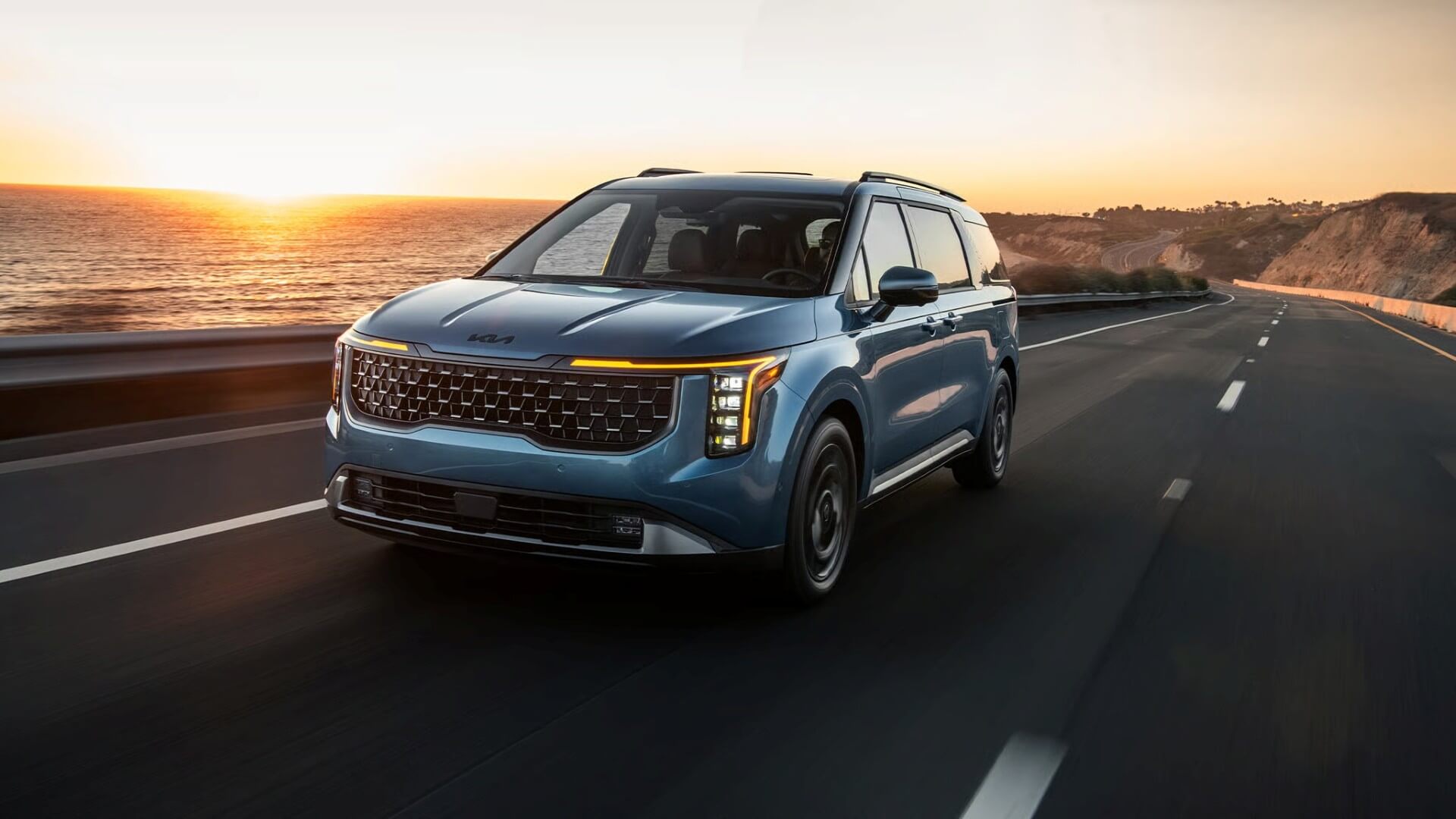 2026 Kia Carnival MPV Performance - Feature Image