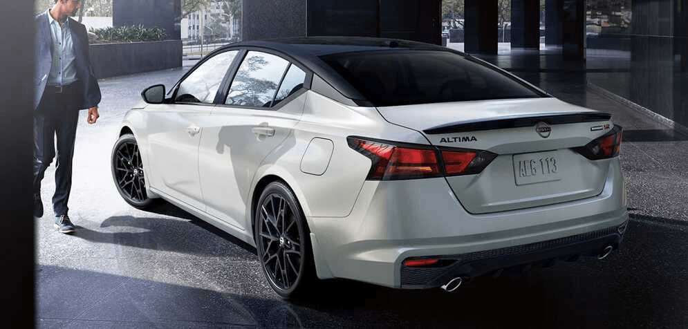 2026 Nissan Altima SR Midnight Edition
