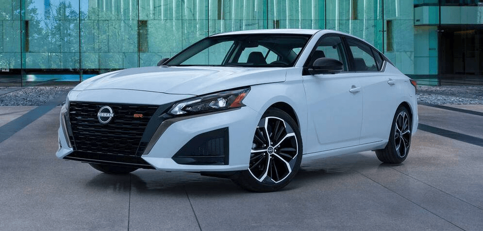 2026 Nissan Altima SR Trim Feature