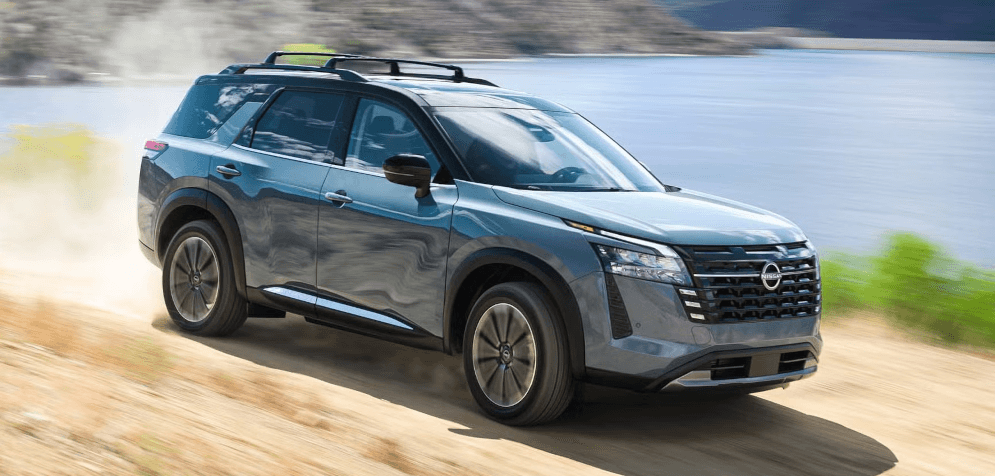2026 Nissan Pathfinder SL Trim